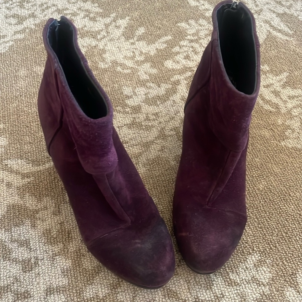 rag & bone burgundy suede Newbury booties, sz 37